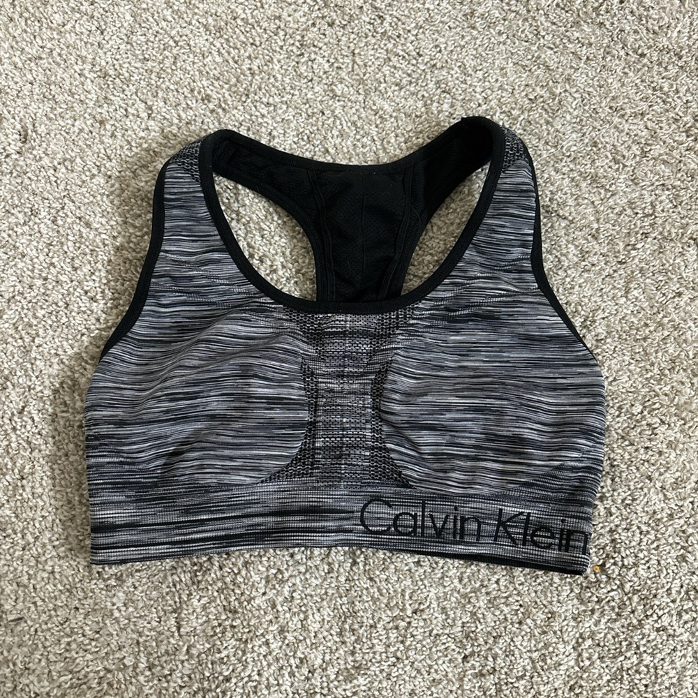 workout bra